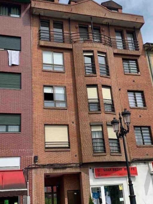 Precioso Duplex En Oviedo Wifi Exterior foto